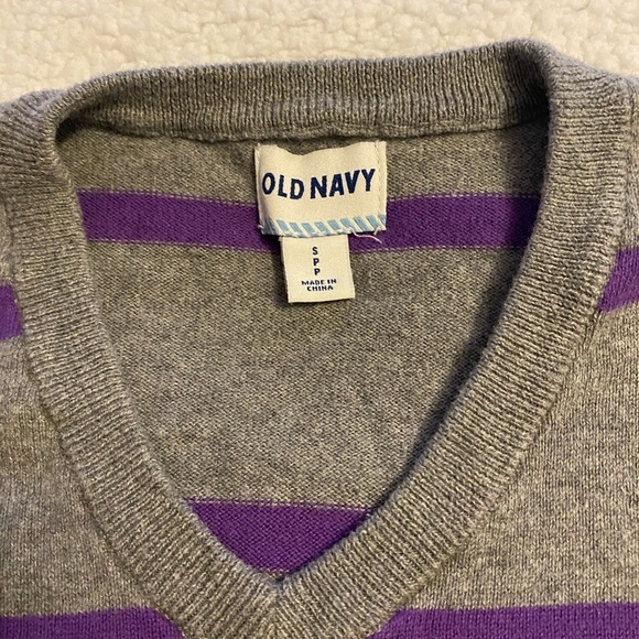 OLD NAVY men v-neck gray & purple striped sweater/size SP - Picture 4 of 4